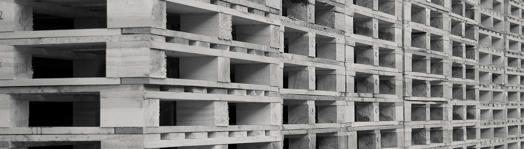 Chemical pallets | ADLERPACK - All types of wood packaging